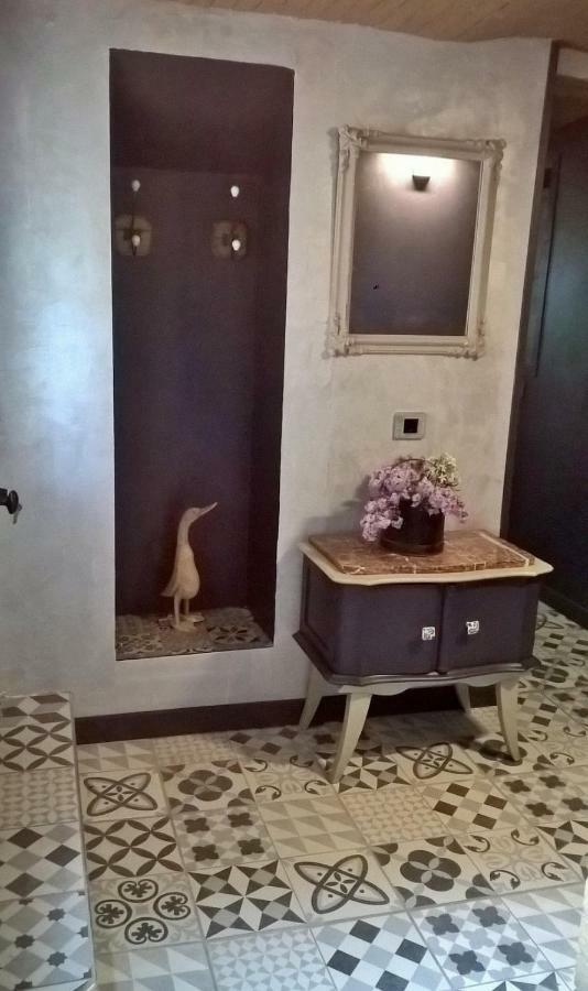 לינה וארוחת בוקר לה מאנש Le Clos Manceau מראה חיצוני תמונה